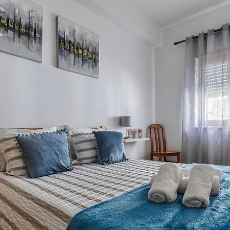 Historic House In Downtown Peniche Hotel Bagian luar foto